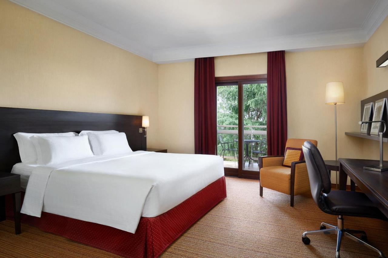 Courtyard By Marriott Rome Central Park Exterior foto